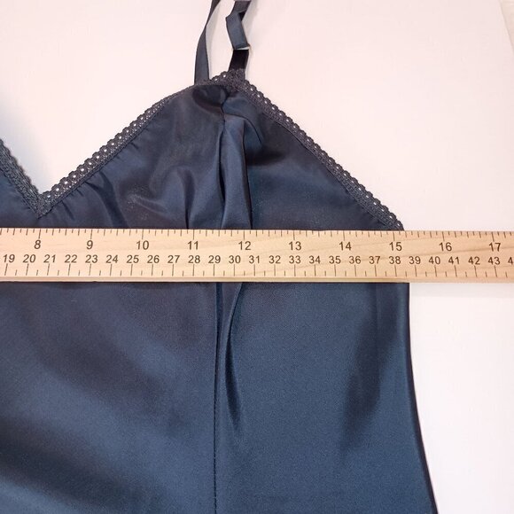 Barbizon Vintage Slip Dress/Lingerie Whimsy Goth Lace Trim Satin Adj Strap sz 32 - Picture 5 of 6